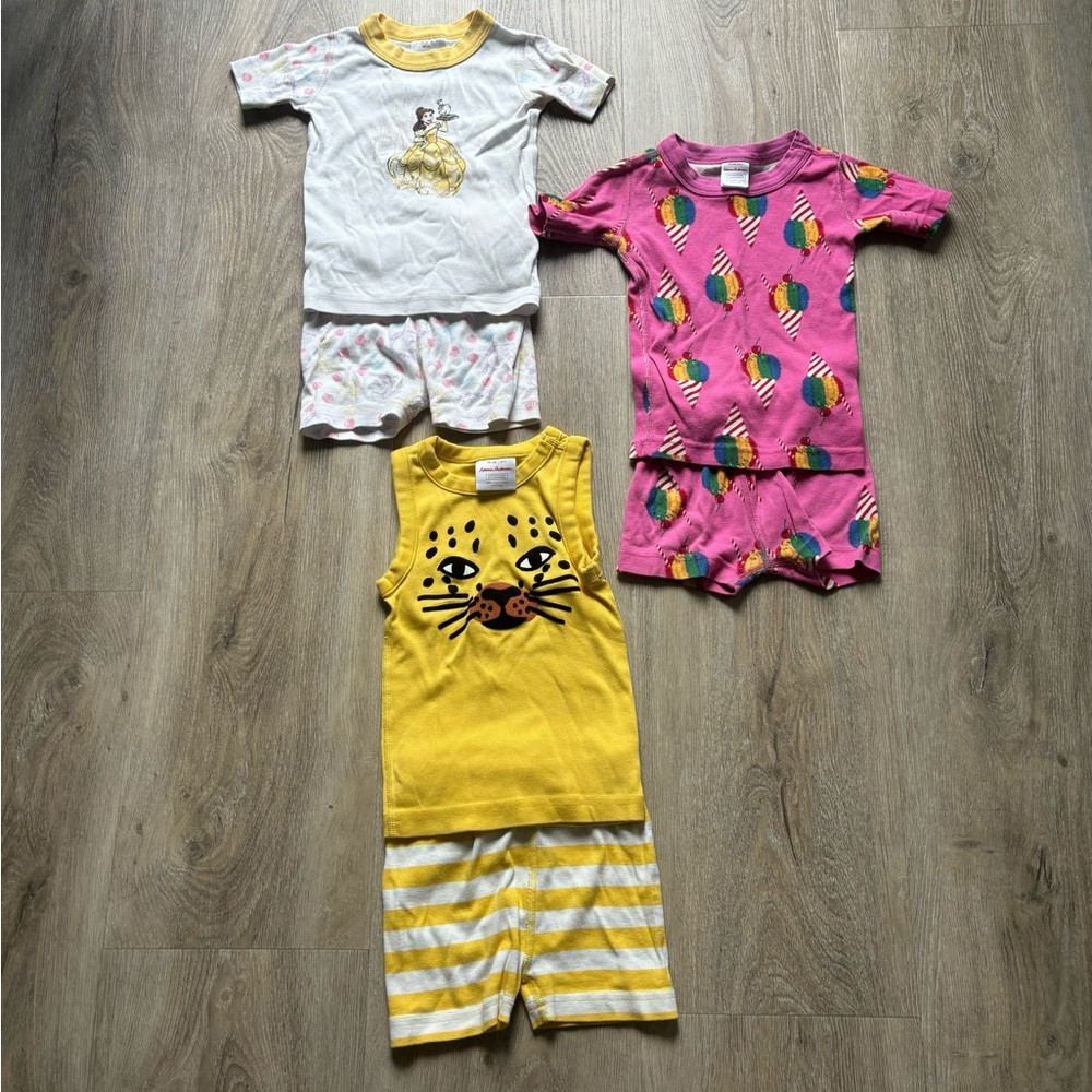 Bundle of 3 Hanna Anderson pj size 90 3T lion, Disney belle, and ice cream print